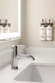 Holiday Inn Express & Suites Charlotte Airport Area