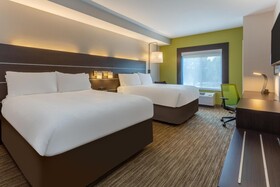 Holiday Inn Express & Suites Charlotte-Arrowood