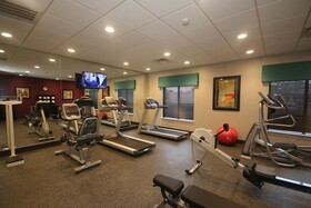 Holiday Inn Express & Suites Charlotte North