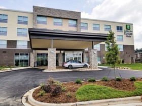 Holiday Inn Express & Suites University Research Park