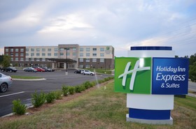 Holiday Inn Express & Suites University Research Park