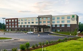 Holiday Inn Express & Suites University Research Park