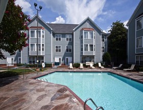 Homewood Suites Charlotte North University Research Park