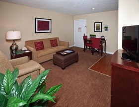 Homewood Suites Charlotte North University Research Park
