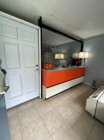 Lamplighter Inn By Oyo Charlotte Airport Area