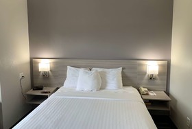 Microtel Inn & Suites by Wyndham Charlotte Airport