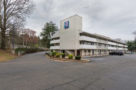Motel 6 Charlotte Coliseum