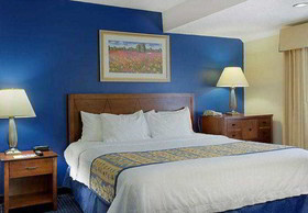 SureStay Studio by Best Western Charlotte Executive Park
