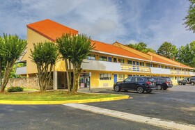 Days Inn by Wyndham Charlotte University