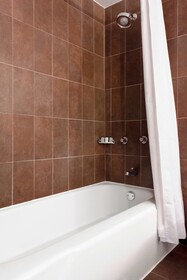 Sheraton Charlotte Hotel