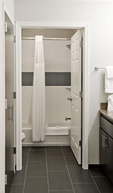 Staybridge Suites Charlotte-Ballantyne