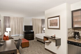 Staybridge Suites Charlotte-Ballantyne