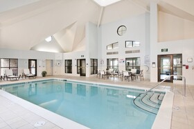 Staybridge Suites Charlotte-Ballantyne