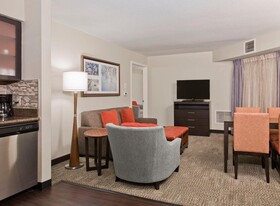 Staybridge Suites Charlotte-Ballantyne