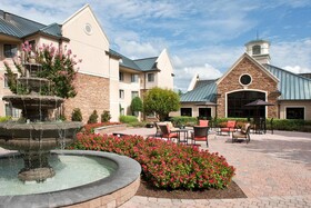 Staybridge Suites Charlotte-Ballantyne