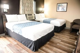 Suburban Studios Charlotte-Ballantyne