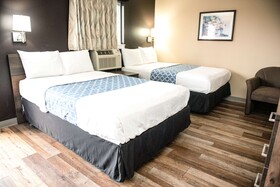 Suburban Studios Charlotte-Ballantyne