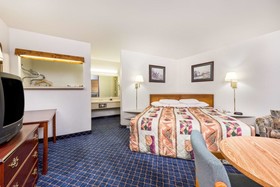 Motel 6 Charlotte NC-Northlake