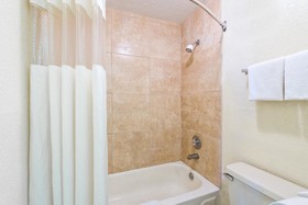 Motel 6 Charlotte NC-Northlake