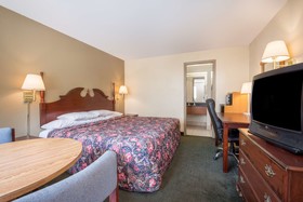 Motel 6 Charlotte NC-Northlake