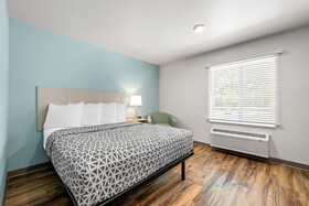 WoodSpring Suites Charlotte - Arrowood