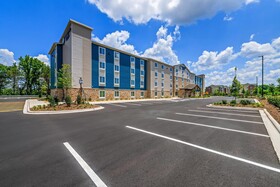 WoodSpring Suites Charlotte - Arrowood