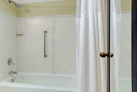 Wyndham Garden Charlotte Executive Park