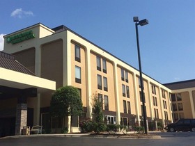 Wyndham Garden Charlotte Executive Park
