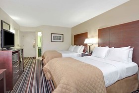 Wyndham Garden Charlotte Executive Park