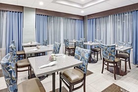 Wyndham Garden Charlotte Executive Park