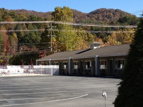 Cherokee Grand Hotel