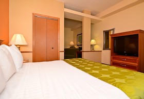 Fairfield Inn & Suites Cherokee