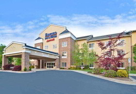 Fairfield Inn & Suites Cherokee