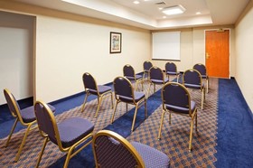 Holiday Inn Express & Suites Cherokee / Casino