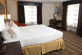 Holiday Inn Express & Suites Cherokee / Casino