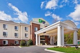 Holiday Inn Express & Suites Cherokee / Casino