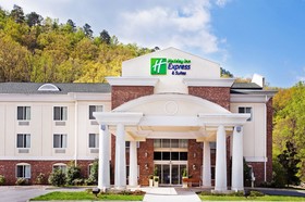 Holiday Inn Express & Suites Cherokee / Casino