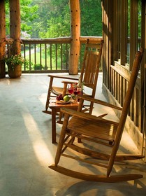 The Esmeralda Inn & Restaurant