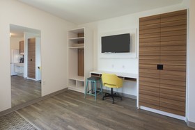 Uptown Suites Concord