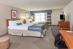 Wingate by Wyndham Charlotte Speedway/Concord