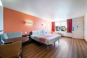 Motel 6 Connelly Springs