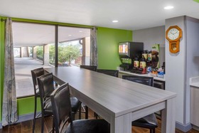 Microtel Inn & Suites by Wyndham Cornelius/Lake Norman