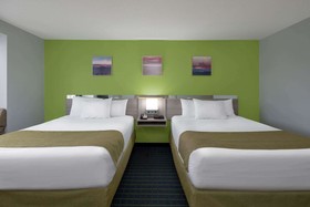 Microtel Inn & Suites by Wyndham Cornelius/Lake Norman