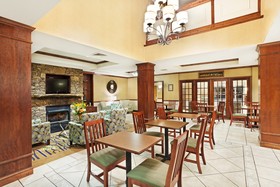 Holiday Inn Express & Suites Dillsboro - Western Carolina
