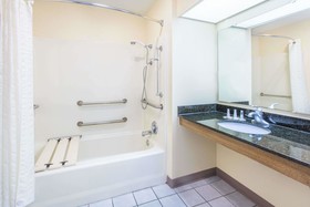 Baymont by Wyndham Dunn