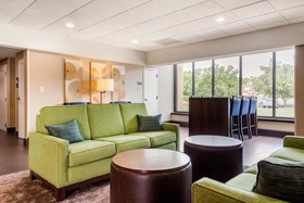 Comfort Inn University