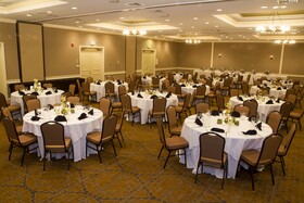 DoubleTree by Hilton Hotel Raleigh-Durham Airport at Research Triangle Park