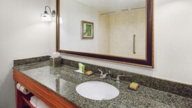 DoubleTree by Hilton Hotel Raleigh-Durham Airport at Research Triangle Park