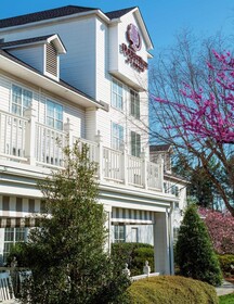 DoubleTree by Hilton Hotel Raleigh-Durham Airport at Research Triangle Park
