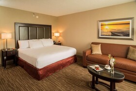 DoubleTree by Hilton Hotel Raleigh-Durham Airport at Research Triangle Park